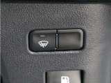 スマートインターチェンジを利用するに必須なETC車載器も付いています。あとはETCカードを差していただくだけで、煩わしい料金所でのお支払いも不要となります。