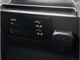 【USB接続】USB接続も可能です。スマートフォンと連動して音楽も再生可能です。