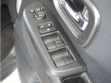 ◆パワーウィンドウスイッチ◆運転席から全席の窓の開閉操作を行うことが出来いつでも換気ができます!