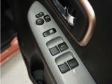 ◆パワーウィンドウスイッチ◆運転席から全席の窓の開閉操作を行うことが出来いつでも換気ができます!