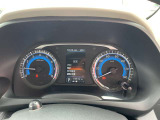 ハイビームアシスト装備です!対向車や先行車に応じて自動でハイビームとロービームの切り替えを行うので便利ですね!