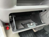 車検証を入れておくのにとっても便利なグローブボックス☆