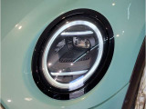 MINIのオートライトは積極的にライトをつけることにより、自車の存在を周囲に向けアピールいたします。それは安全性への配慮でもあります。