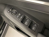 運転席から操作可能なパワーウィンドウ!
