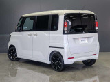関西最大級の広さを誇る新車・中古車併売店!全国どこでも納車できます!詳しくは営業スタッフまで