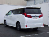 ぜひ現車確認をお願い致します。 商談中、先約等がある場合もございますので、ご来店前にお問合せ下さい。
