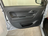 延長保証につきましてはお求めいただく車両によって保証料が異なりますので、当店スタッフまでお気軽にお問い合わせくださいませ。