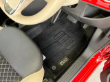フロアマット付き