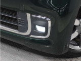 ◆フォグライト◆ 霧などの悪天候時、自車の位置を示すとともに前方や路肩が見えずらい時、近い位置をワイドに照らしてくれます