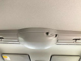 後部座席からエアコンの風量調節ができます