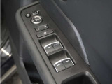 ◆パワーウィンドウスイッチ◆運転席から全席の窓の開閉操作を行うことが出来いつでも換気ができます!