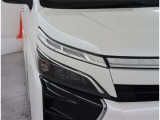 LEDヘッドライトです。デザイン性がよくとても明るいので、夜間の走行や悪天候でも安心です。しかも長寿命!