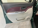 延長保証につきましてはお求めいただく車両によって保証料が異なりますので、当店スタッフまでお気軽にお問い合わせくださいませ。
