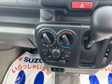 お問い合わせはメール・電話にて受け付けております。電話は営業時間内のみとなりますのでご了承下さい。