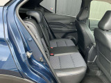 後部座席まわりの写真です。実際に乗って頂き乗り心地をご体験してみてください。