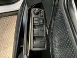 運転席パワーウィンドウスイッチです。