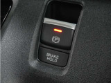 ◆オートブレーキホールド機能付き電子パーキングブレーキ◆ブレーキペダルを足から離しても停車状態を保ちます。アクセルを踏めば自動でブレーキが解除され、発進可能!