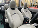 車両の詳細、ご質問につきましては、弊社営業スタッフまでお気軽にご連絡下さいませ。遠方のお客様には実車の詳細画像送信も承ります。お客様からのお問合せをお待ち致しております。
