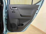 納車前にはプロのメカニックが、各部の点検を行います。ディーラーにしか出来ない品質、そしてサービスできっと満足していただけると思います!