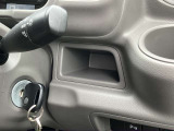 任意保険やJAFなどお車に関するサービス全般取り扱っております!すべてお任せください!