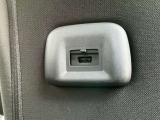 後席にもUSB充電ポート装備!