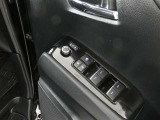 『トヨタ認定中古車』は「まるごとクリーニング」で綺麗な内外装、「車両検査証」はプロによるチェック、買ってからも安心の「ロングラン保証」、3つの安心安全を標準装したトヨタのブランドU-Carです