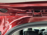 トヨタ認定中古車の1つ当社の自慢の『まるごとクリーニング!』見えないところまで、1台1台丁寧に仕上げております。お客様に気持ちよくお乗りいただけるクリーニングサービスです。是非現車を体感してください!