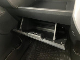 クルマの状態と評価点数を開示し、図解で表示いたしております。車両状態検査書はこちらの車両ページで閲覧できます。(※一部評価書が未設置の車両がある場合がございます)