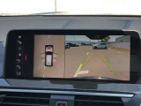 リアビューカメラ、トップビュー+サイドビューカメラ名前の通り車体後方を映し出すカメラと、車両周辺を真上から見た画像を合成して表示するカメラです。もちろんサイドビューカメラも付属します。