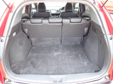 ◆定員乗車時のカーゴルームです。普段のお買い物の荷物やたくさんの収納が可能です。