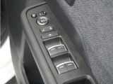 ◆パワーウィンドウスイッチ◆運転席から全席の窓の開閉操作を行うことが出来いつでも換気ができます!