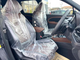 もちろん車内はキレイです♪よりクリーンな状態をキープしたいお客様には『ナノゾーンコート』がおすすめ!新型コロナウイルス対策や、除菌・消臭に効果を発揮し多くの方にご好評いただいております。
