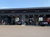 大型工場も完備しておりますので点検、車検等アフターもおまかせください!お車に関する様々なご相談も承ります