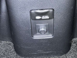 非常時やキャンプなどに役立つアクセサリーコンセントAC100V・1500Wコンセント付きです。