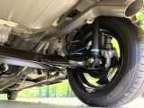 お車を安心してお乗りいただく為には、足回りの定期点検が欠かせません。サービスサポート(有償保証)では無料点検もご提供しており、安心のカーライフをお過ごしいただけるサポート体制が整っています。