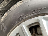 225/55R17.                    ★このクルマのタイヤサイズです。