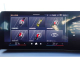 クルマの頭脳ともいえる、管理システム、iDrive。ナビだけではなく、オーディオ操作や車両情報の表示などをコントロールできます。便利さと安全性の向上にも繋がっています。