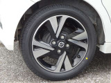 【タイヤ】 【純正15インチアルミホイール】《165/55R15》専用のアルミなのでお車のイメージぴったりですね!