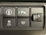 ヘッドライトレベリング機能で、重い荷物を積んだ時の光軸調整ができます。