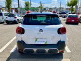 コーナーセンサー付きですので駐車も安心です。