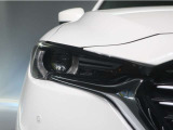 LEDヘッドライトで暗い気分の時も道は明るく照らしてくれます!