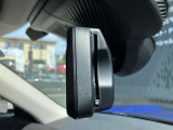 ルームミラー内蔵ITSスポット対応ETC2.0車載器。