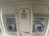 24時間いつでもネットワークにつながる車載通信機「コネクティッドサービス」を標準装備。オペレーターによる緊急時のサポートやスマホアプリによる車両状態確認や一部機能の遠隔操作等を行なうことが可能です。