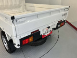 車両状態証明書修復歴の有無も一目瞭然。機能や内装・外装、走行距離、修復歴の有無をチェックし、クルマの状態を10段階にした車両状態証明書。数字や記号を使ってわかりやすく表示しています。