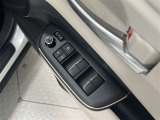 電動格納式ドアミラー!ワンタッチ式パワーウインドウ!