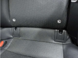 ◆ISOFIX◆シートベルトいらずでチャイルドシートと固定金具を連結するだけでガッチリ固定できます。