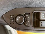 電動格納ミラー、パワーウインドウ