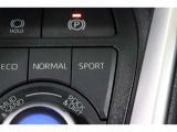 パワフルな走行を愉しめるスポーツモードスイッチが付いております!
