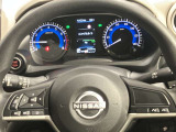ステアリングスイッチ付きで操作・運転がしやすいハンドルです★