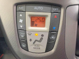 ダイハツ沼津販売の認定U-CARは新車メーカー保証に準じた1年間無償の「まごころ保証」が付いています。また認定車以外でも3ヶ月又は5000kmの保証が付いているのでリーズナブルなお車も安心です。